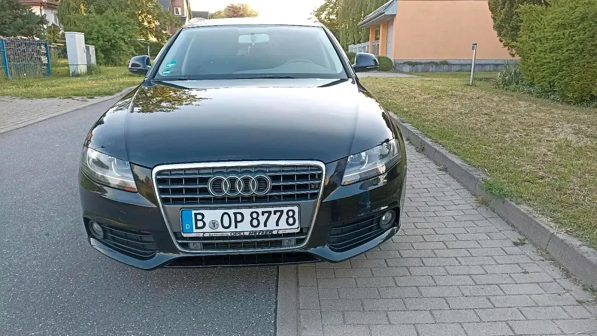 Gebraucht Audi A4 160 PS (117 kW) 2009 Schwarz Kombi
