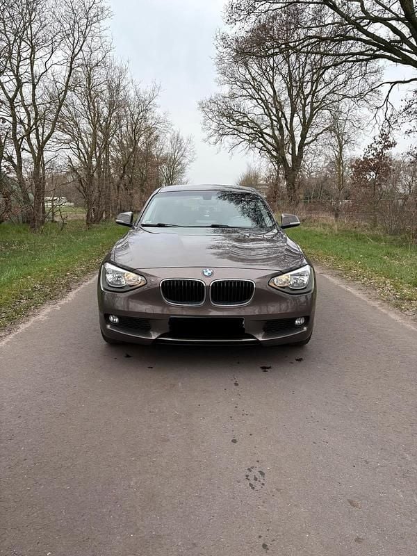 Gebraucht BMW 116 136 PS (100 kW) 2014 Braun Kleinwagen