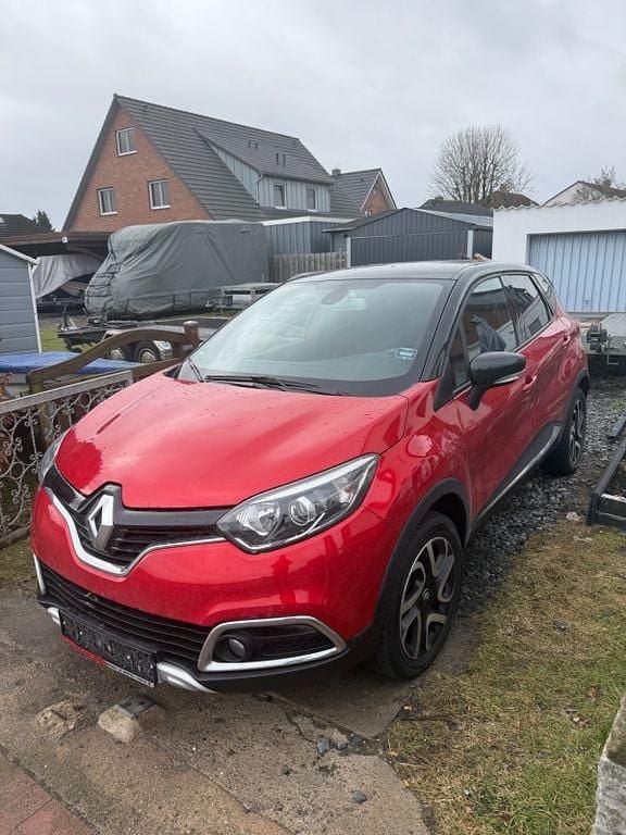 Gebraucht Renault Captur Experience 118 PS (86 kW) 2017 Rot SUV