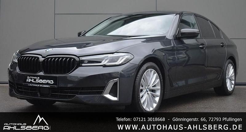 Sophistograu brillanteffekt me Gebraucht 2023 BMW 520 Luxury Line Limousine | 39.500 € (Guter Preis) - Bild 1/4