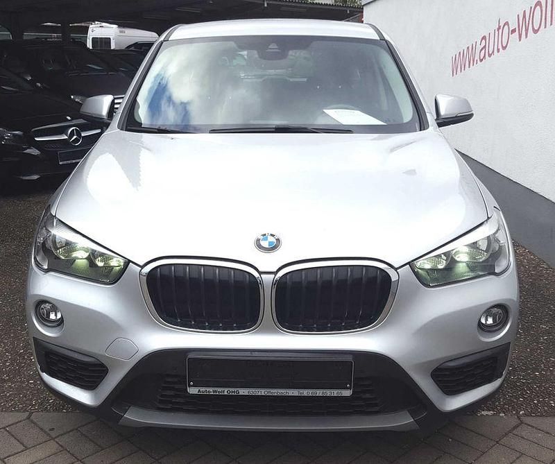 Gebraucht BMW X1 Advantage 192 PS (141 kW) 2016 Silber SUV