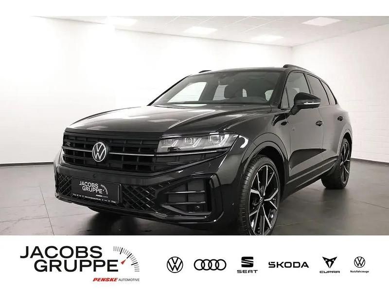 Schwarz Gebraucht 2024 VW Touareg Style SUV | 73.959 € (Teuer) - Bild 1/4