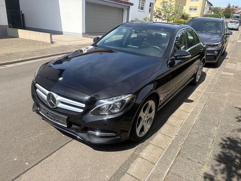 Schwarz Gebraucht 2014 Mercedes C250 Avantgarde Kombi | 22.900 € (Etwas zu teuer) - Bild 1/4