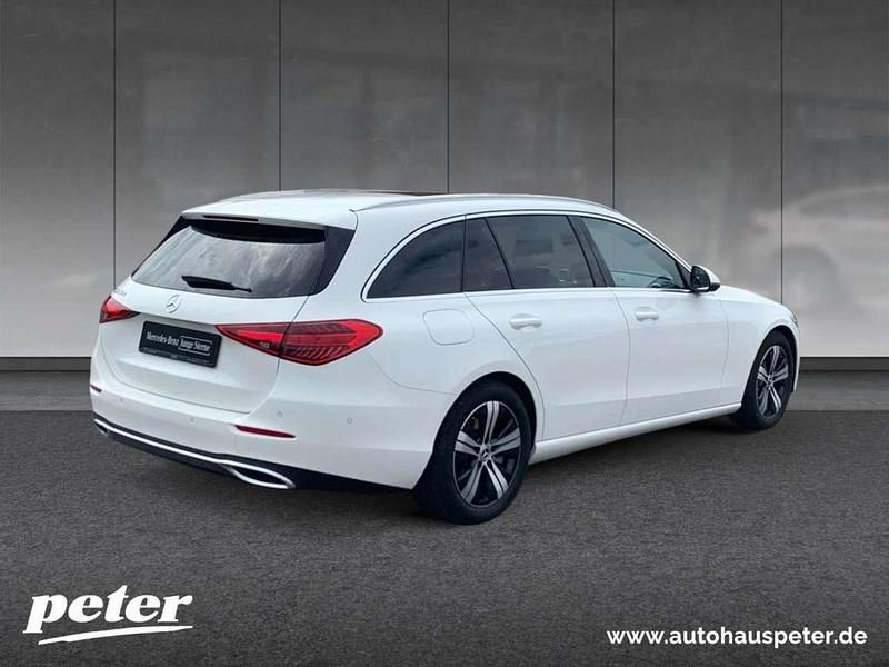 Gebraucht Mercedes C300 Avantgarde 265 PS (194 kW) 2024 Unilack polarweiß Kombi