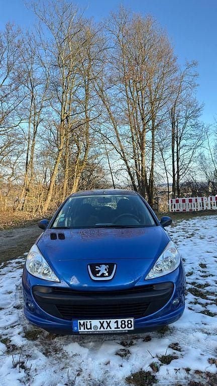 Gebraucht Peugeot 206+ 75 PS (55 kW) 2009 Blau Kleinwagen