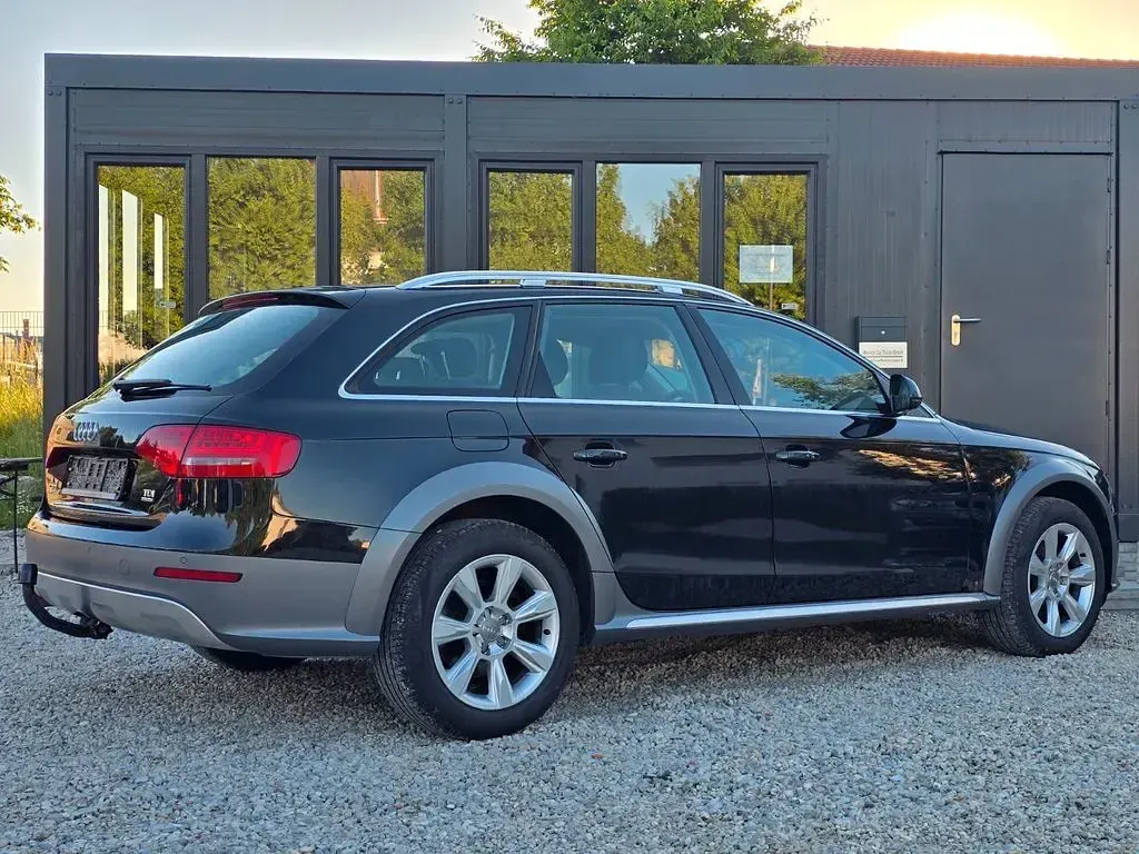 Używany Audi A4 Allroad Performance 170 KM (125 kW) 2011 Czarny Kombi