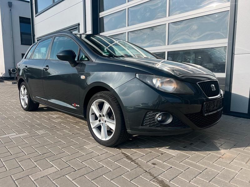 Schwarz Gebraucht 2012 Seat Ibiza ST Kombi | 2.490 € (Fairer Preis) - Bild 1/4