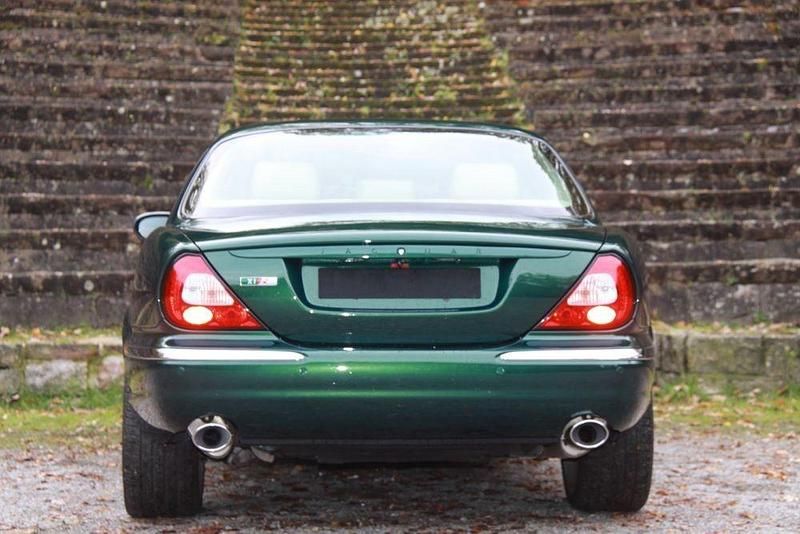 Gebraucht Jaguar XJR 396 PS (291 kW) 2004 Grün Limousine