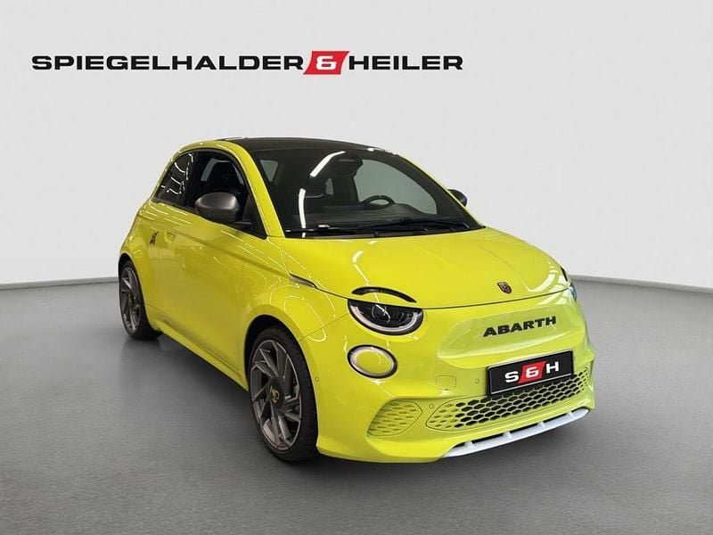 Gelb Neu 2026 Abarth 500 Turismo Limousine | 43.690 € - Bild 1/4