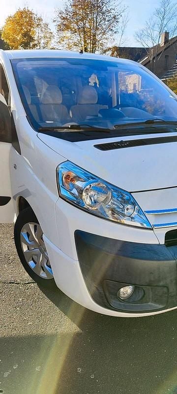 Weiß Gebraucht 2007 Citroën Jumpy Comfort Van / Kleinbus | 4.500 € (Guter Preis) - Bild 1/4