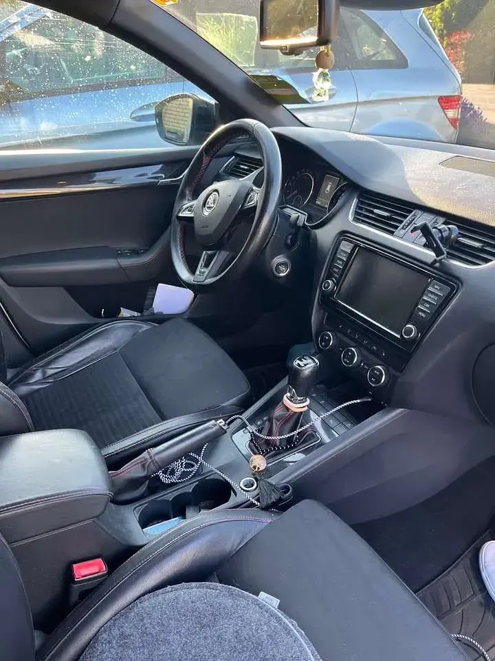 Gebraucht Skoda Octavia RS 184 PS (135 kW) 2014 Weiß Kombi