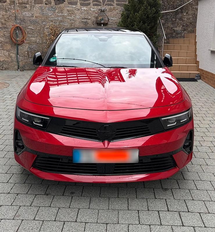 Usata Opel Astra 180 CV (132 kW) 2022 Rosso Utilitaria