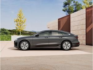 Neu Audi e-tron 210 kW (286 PS) 2026 Grau (magnetgrau) SUV