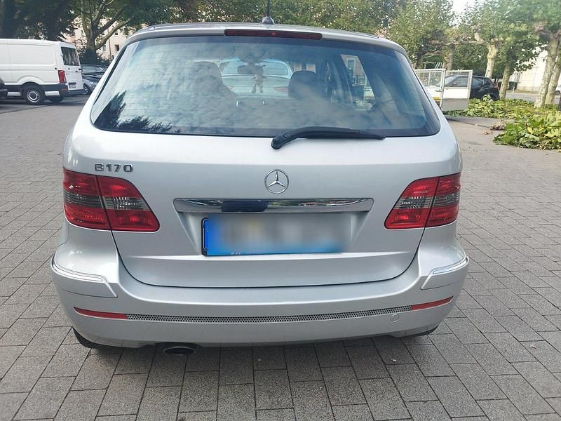 Gebraucht Mercedes B170 116 PS (85 kW) 2008 Grau Van / Kleinbus