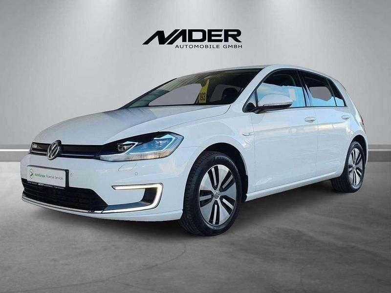 Weiß Gebraucht 2018 VW e-Golf Kleinwagen | 15.890 € (Teuer) - Bild 1/4