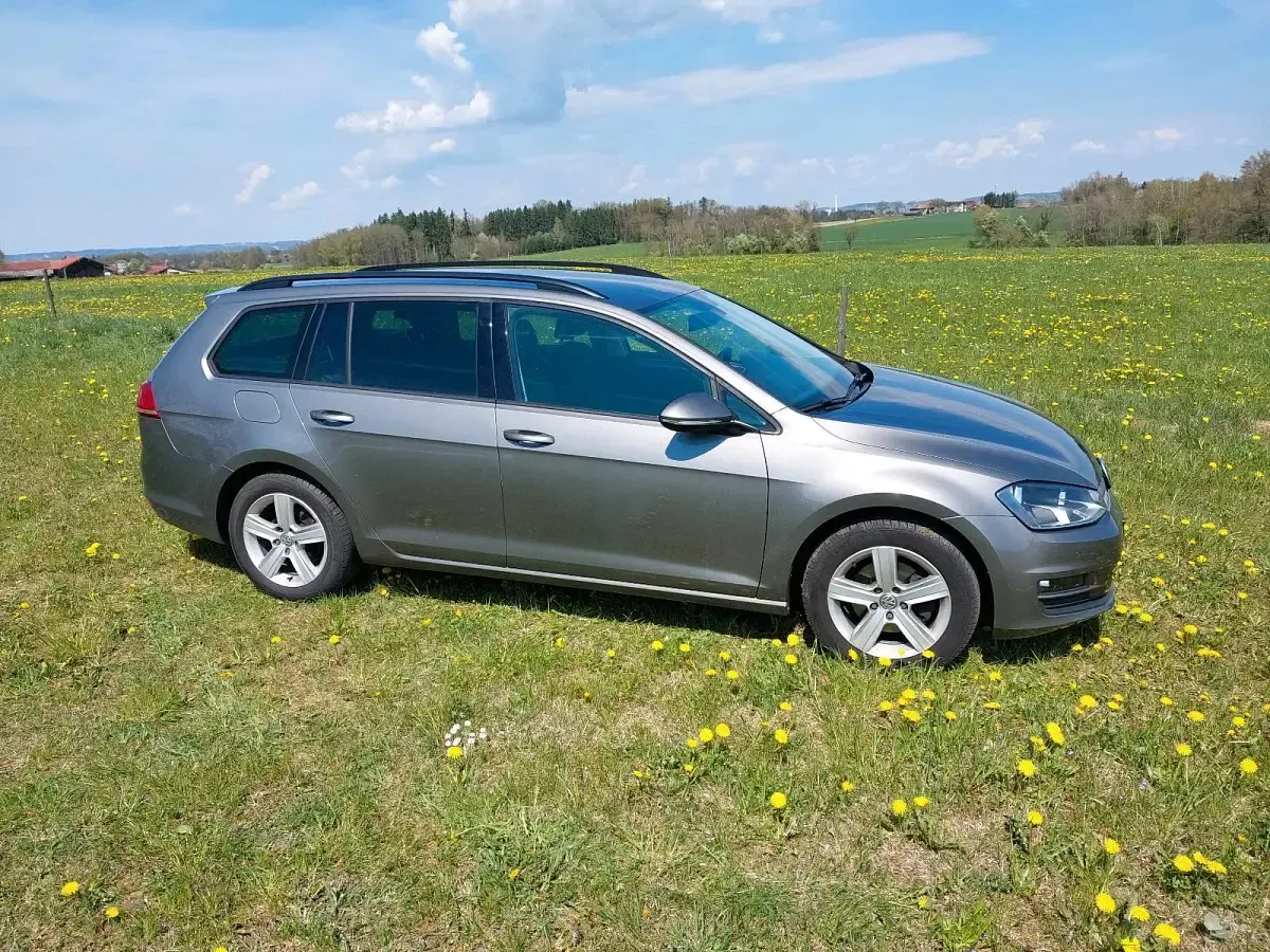 Gebraucht VW Golf VII 110 PS (80 kW) 2015 Braun Kombi