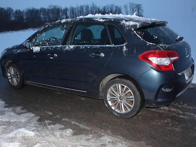 Gebraucht Citroën C4 120 PS (88 kW) 2010 Grau Limousine