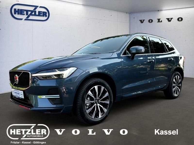 Denim blue / metallic Gebraucht 2023 Volvo XC60 Core SUV | 41.850 € (Superpreis) - Bild 1/4