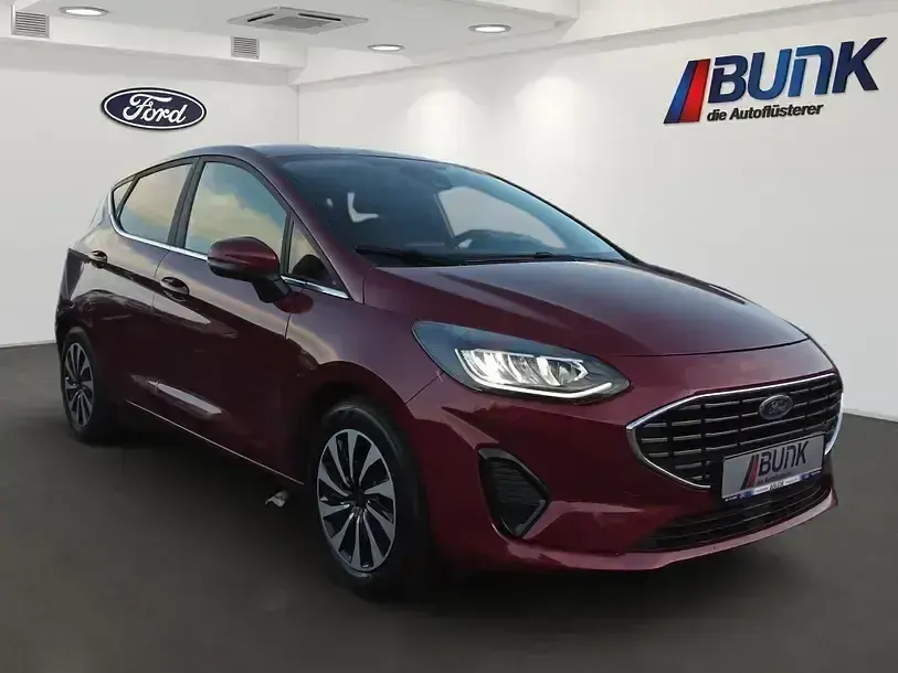 Gebraucht Ford Fiesta Titanium X 125 PS (91 kW) 2022 Lackierung beautiful berry red Kleinwagen