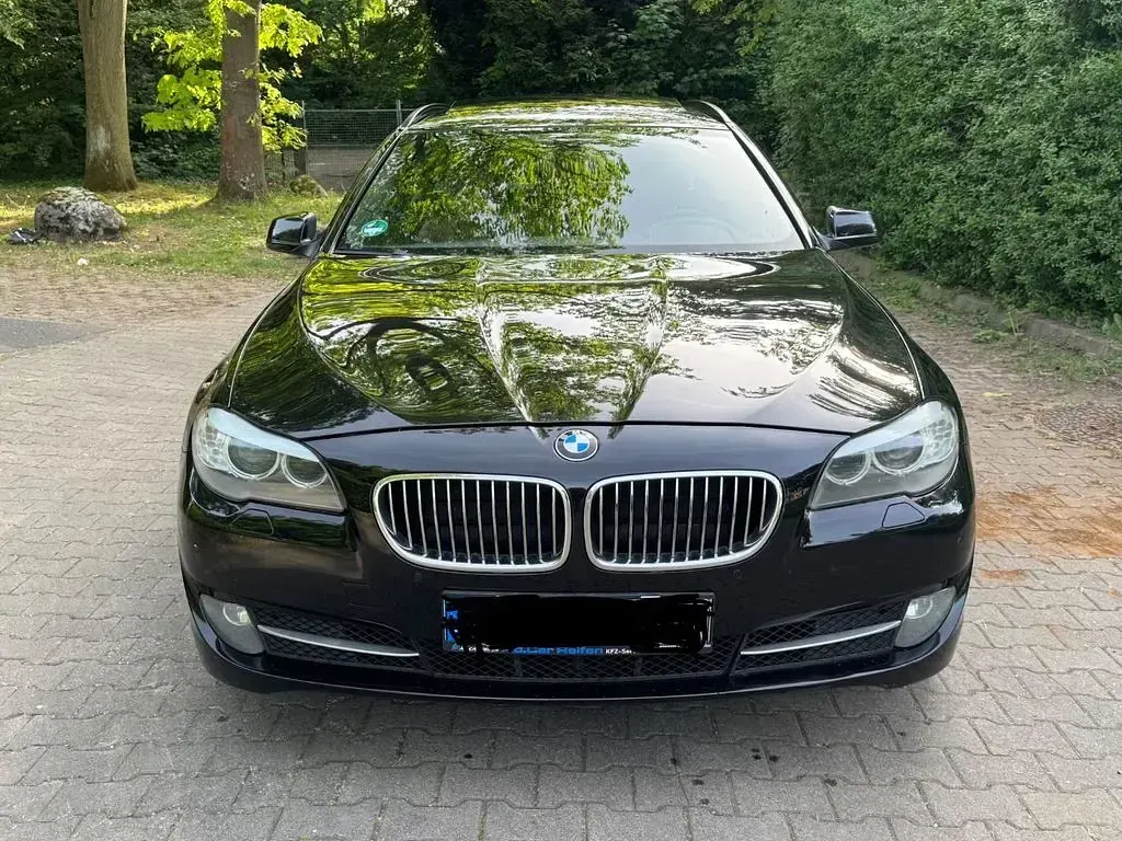 Usata BMW 530 Performance 258 CV (189 kW) 2012 Nero Station wagon