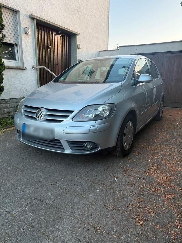 Silber Gebraucht 2006 VW Golf Plus Van / Kleinbus | 3.299 € - Bild 1/4
