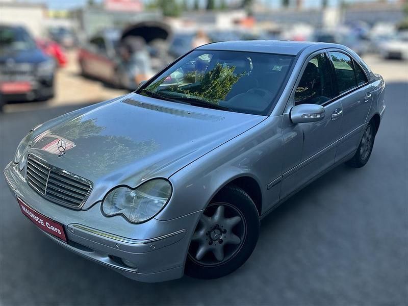 Silber Gebraucht 2002 Mercedes C180 Limousine | 1.900 € (Guter Preis) - Bild 1/4