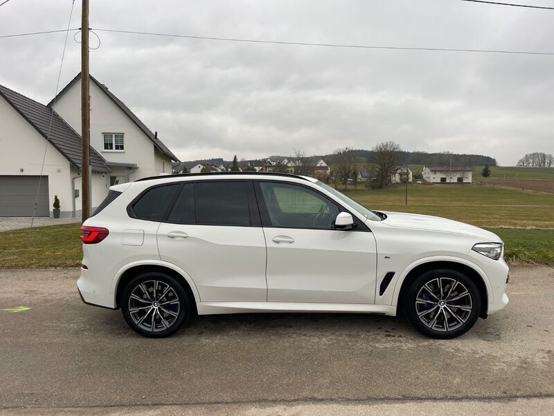 Gebraucht BMW X5 M Sport 265 PS (194 kW) 2019 Alpinweiss iii SUV