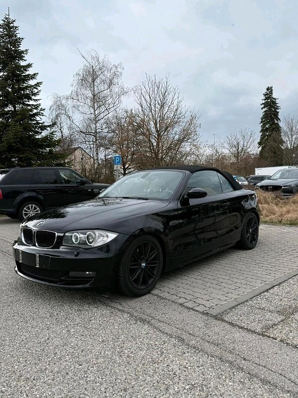Gebraucht BMW 118 Cabriolet 143 PS (105 kW) 2009 Schwarz Cabrio
