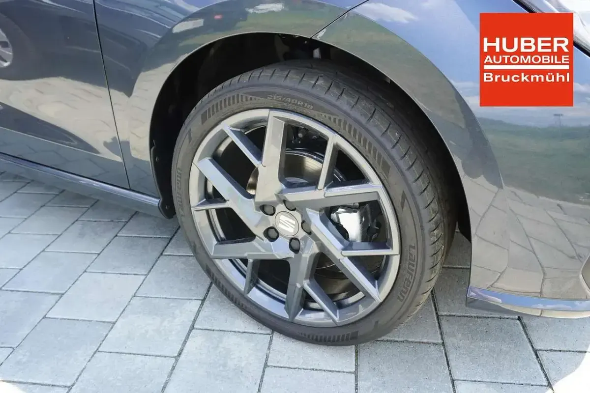 Neu Seat Ibiza FR 116 PS (85 kW) 2026 Magnetic tech Kleinwagen