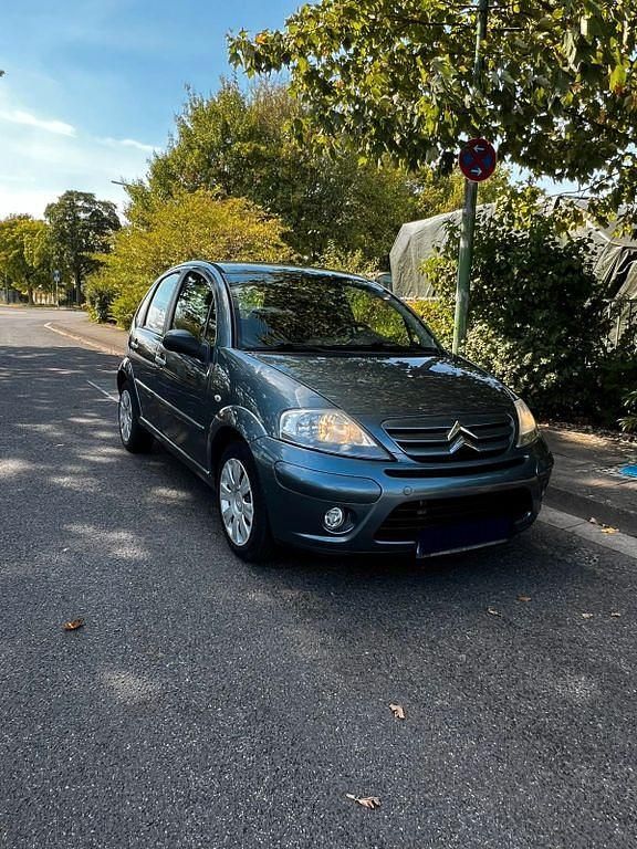 Grau Gebraucht 2006 Citroën C3 Exclusive Kleinwagen | 2.500 € (Fairer Preis) - Bild 1/4