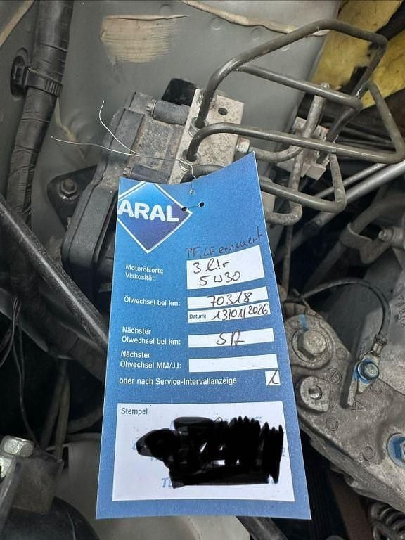 Grau Gebraucht 2017 Mitsubishi Space Star Diamant Edition Kleinwagen | 6.600 € (Guter Preis) - Bild 1/4