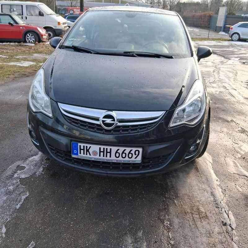 Gebraucht Opel Corsa Active 70 PS (51 kW) 2013 Schwarz Limousine