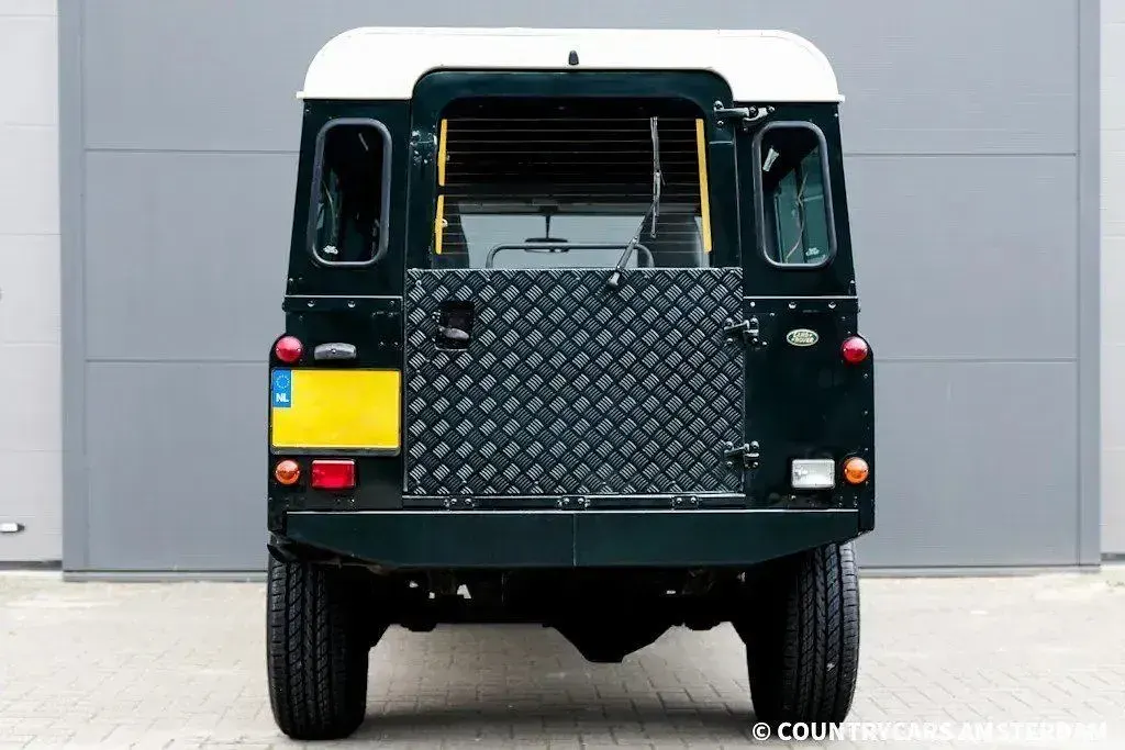Gebraucht Land Rover Defender 105 PS (77 kW) 2000 Grün SUV