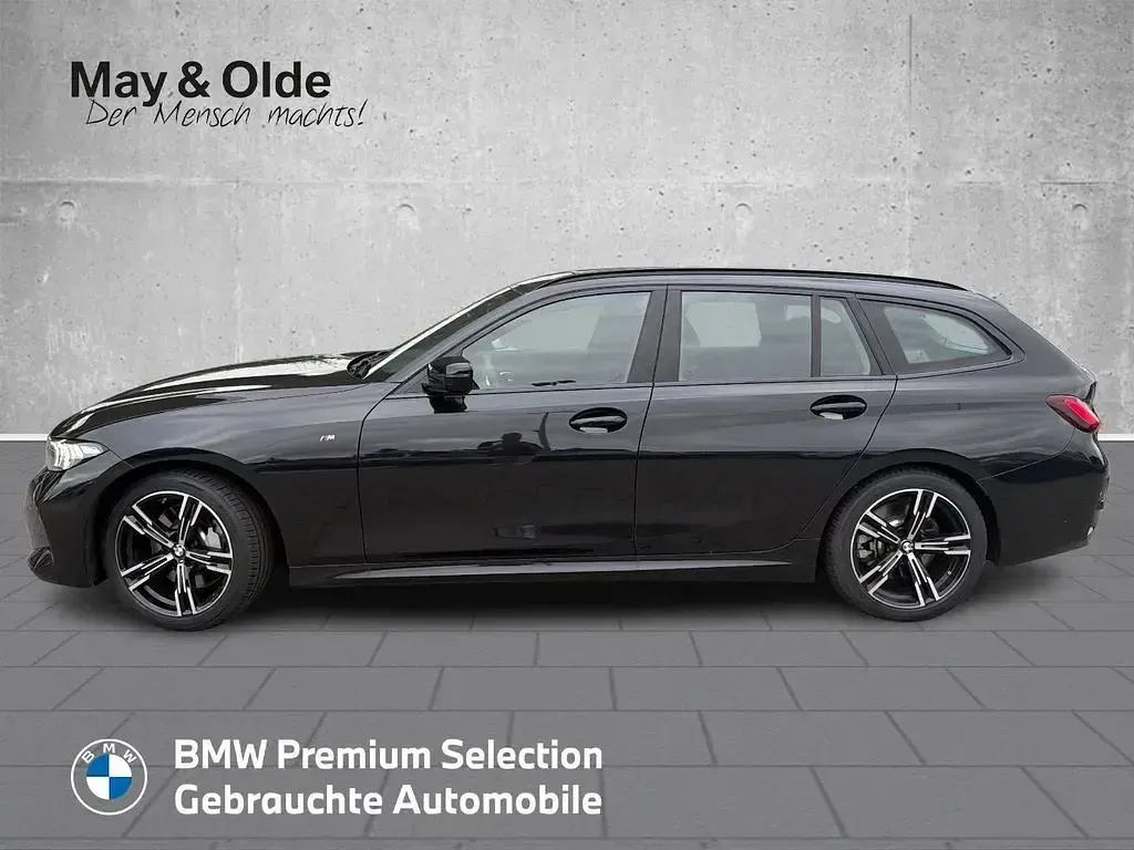 Gebraucht BMW 330 M Sport 245 PS (180 kW) 2026 Schwarz Kombi