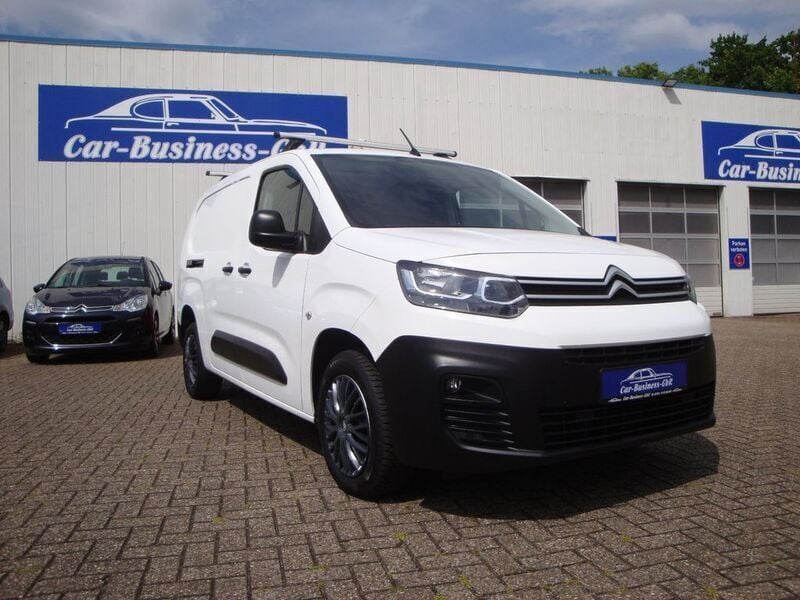 Weiß Gebraucht 2021 Citroën Berlingo Van / Kleinbus | 17.250 € (Fairer Preis) - Bild 1/4
