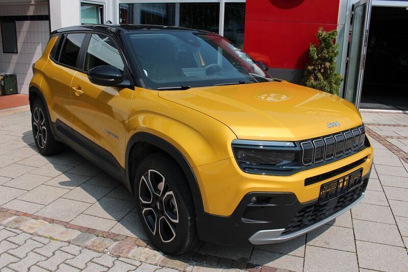 Yellow launch color Gebraucht 2023 Jeep Avenger EV Summit SUV | 23.900 € (Superpreis) - Bild 1/4