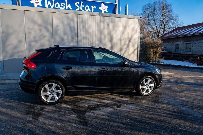 Gebraucht Volvo V40 CC 114 PS (83 kW) 2015 Schwarz Kombi
