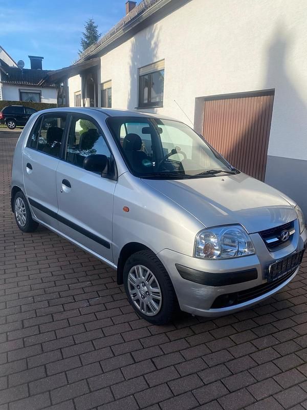 Grau Gebraucht 2006 Hyundai Atos Kleinwagen | 750 € - Bild 1/4