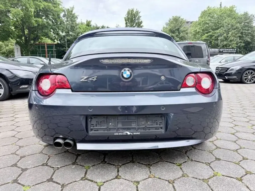 Gebraucht BMW Z4 Sport Line 170 PS (125 kW) 2004 Blau Cabrio