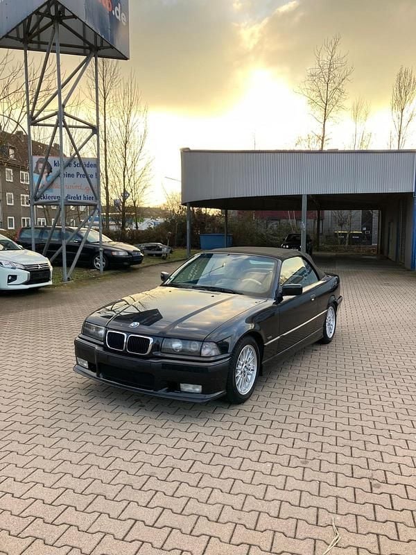 Gebraucht BMW 320 Cabriolet M Sport 150 PS (110 kW) 1999 Schwarz Cabrio