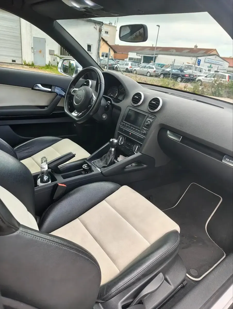 Gebraucht Audi S3 350 PS (257 kW) 2010 Weiß Kleinwagen