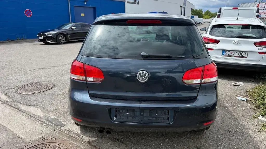 Second-hand VW Golf VII Match 122 CP (89 kW) 2012 Albastru Berlinǎ