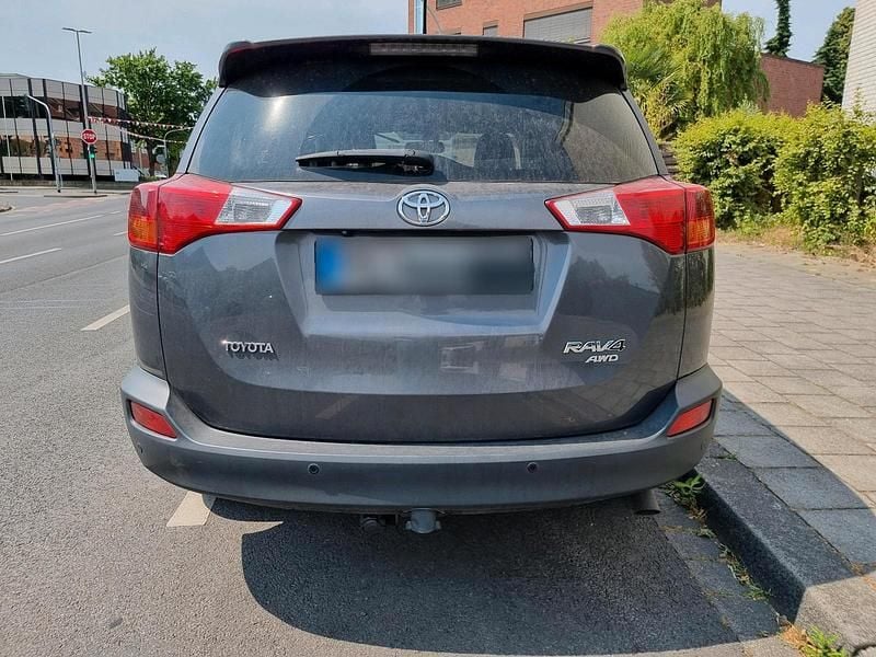 Gebraucht Toyota RAV4 150 PS (110 kW) 2014 Grau SUV