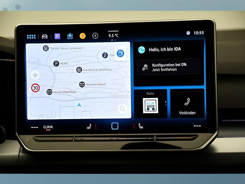 Gebraucht VW Golf VIII 150 PS (110 kW) 2025 Weiß Kleinwagen