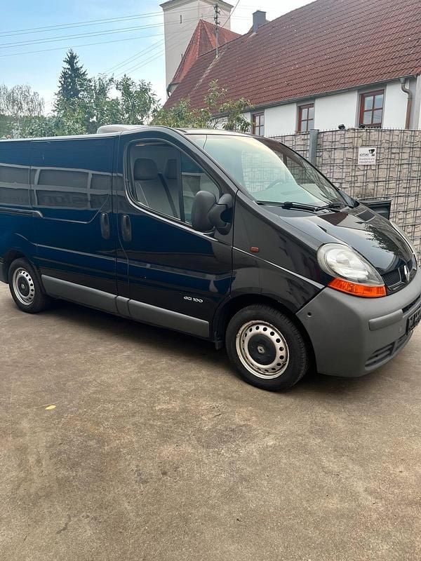 Schwarz Gebraucht 2006 Renault Trafic Van | 8.950 € (Superpreis) - Bild 1/4