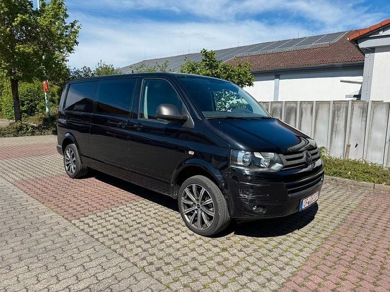Second-hand VW Transporter 179 CP (131 kW) 2014 Negru Van