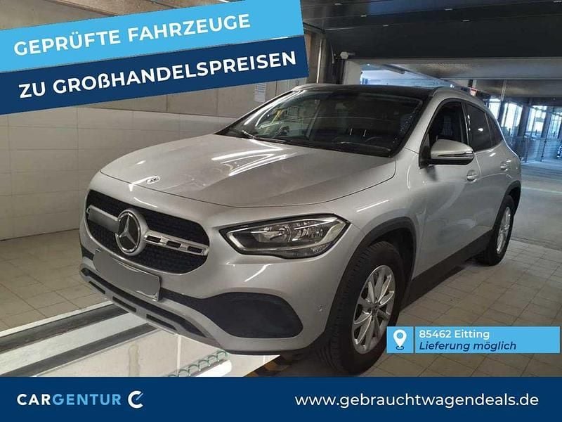 Silber Gebraucht 2022 Mercedes GLA200 Style SUV | 28.290 € (Superpreis) - Bild 1/2