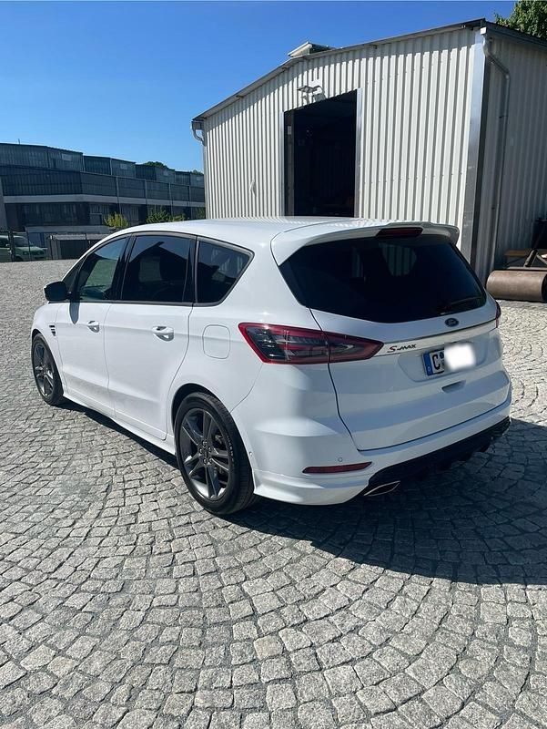 Gebraucht Ford S-MAX ST-Line 190 PS (139 kW) 2018 Weiß Van / Kleinbus