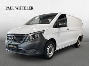 Arktikweiss Gebraucht 2018 Mercedes Vito Van / Kleinbus | 16.648 € (Superpreis) - Bild 1/4