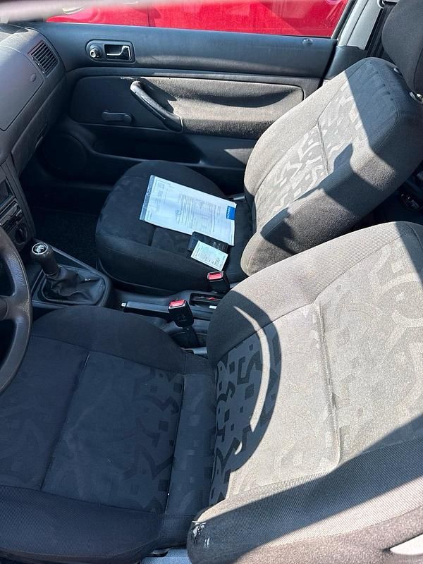 Gebraucht VW Golf 75 PS (55 kW) 1998 Blau Coupé